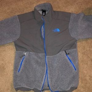 Grey boys large Northface coat
